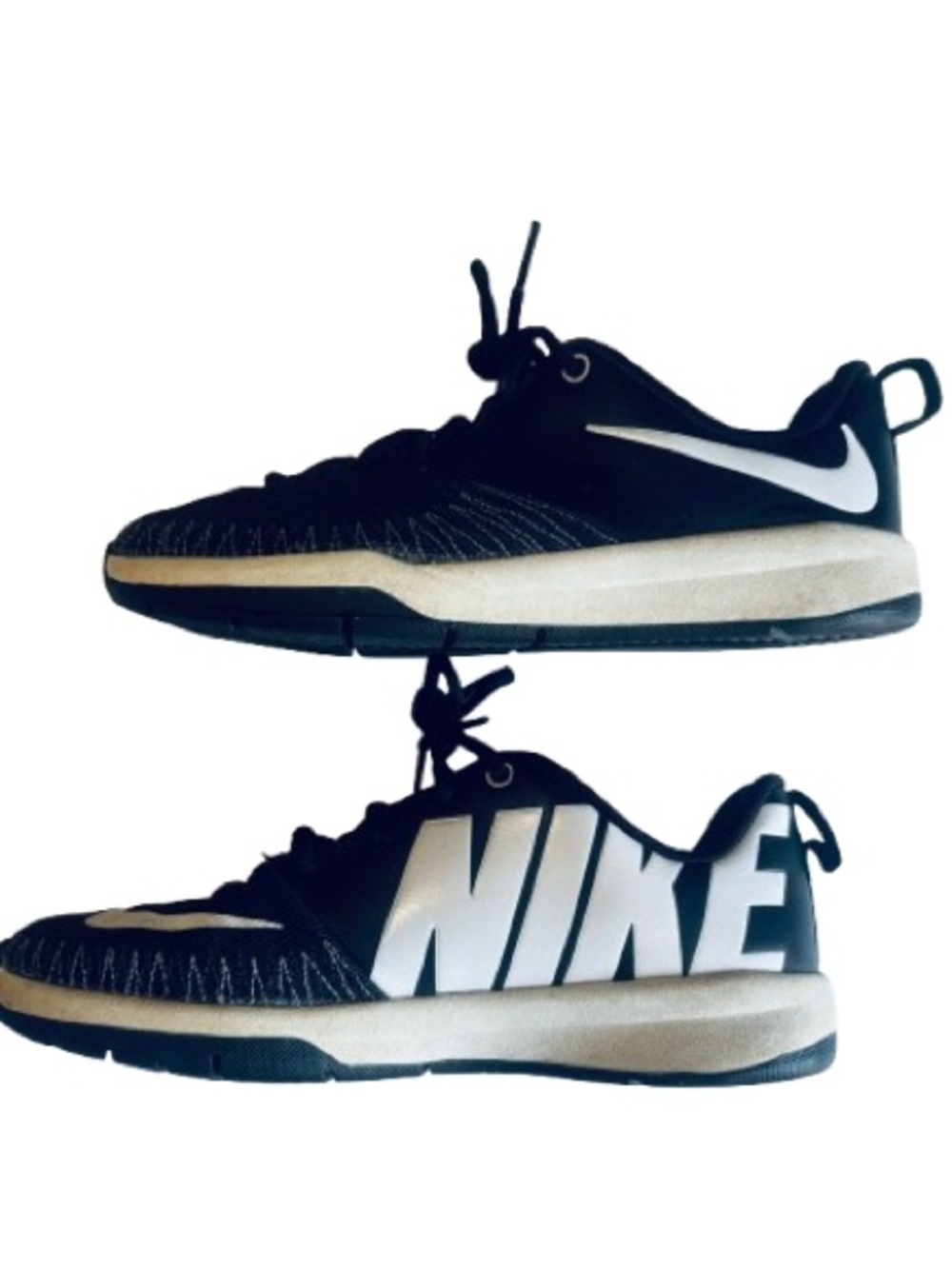 Nike Team Hustle D 7  shoes Yourh Size 5y